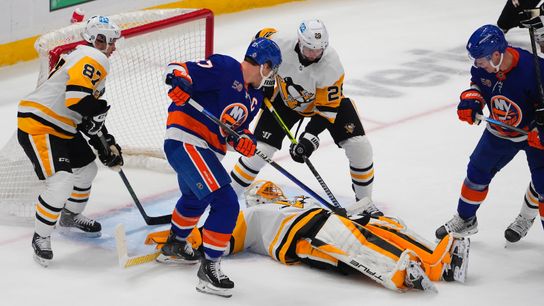 Freeze Frame: What happened on Lee's goal off DeSmith's pants? taken in Elmont, N.Y. (Penguins)